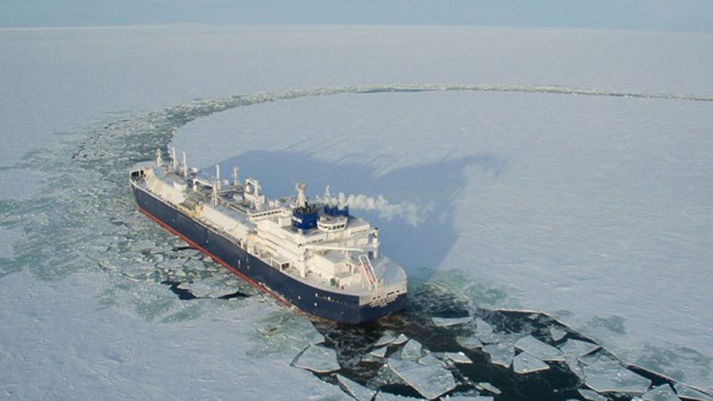 MOL LNG Christophe de Margerie Noordpol ijs