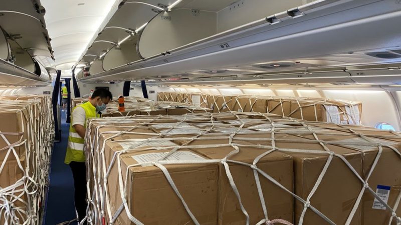 pax vliegtuig zonder stoelen voor