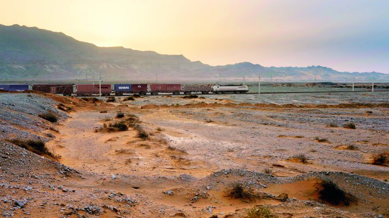 Egypte laat hogesnelheidstraject aanleggen door Duitsers, die zelf spreken van een ‘Suezkanal auf Schienen’