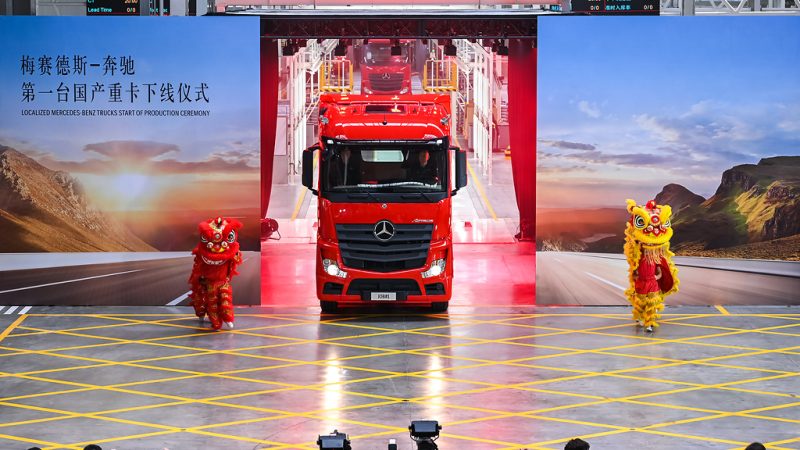 Daimler presenteert Chinese versie van Actros