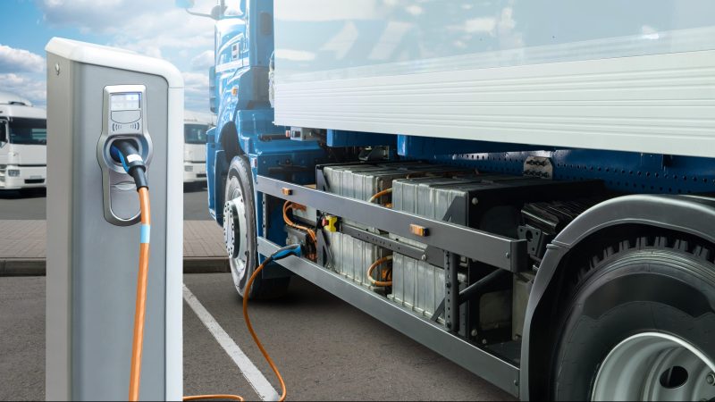 elektrische vrachtwagen e-truck laadpalen opladen laadinfrastructuur