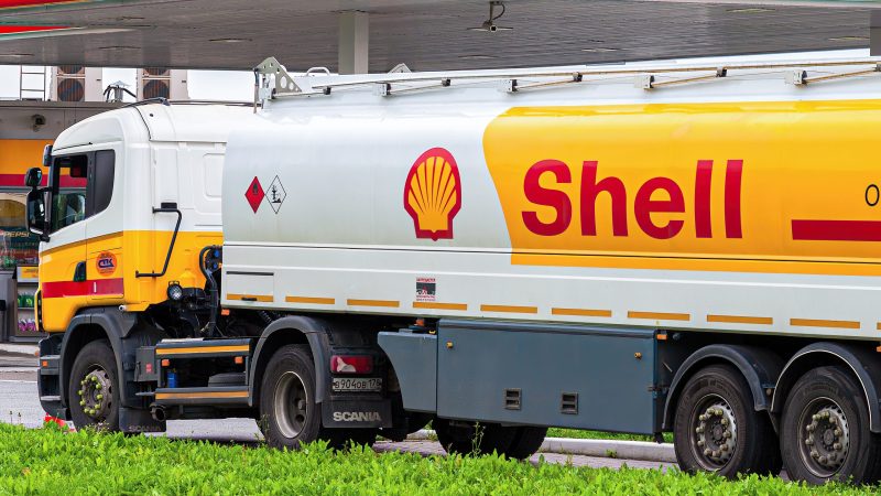 Shell tankstation tankwagen